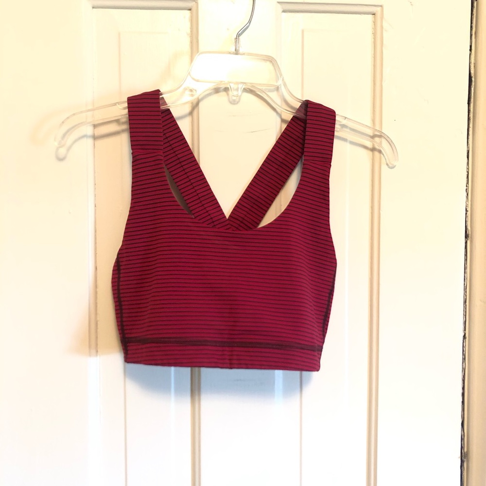 Lululemon sports bra